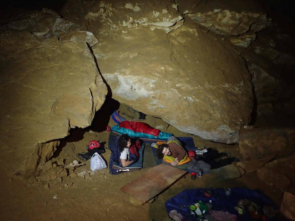 spéléo sportive bivouac gouffre de Bexanka